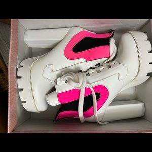 BRAND NEW, OFFERS ACCEPTED EVERYTHING MUST GO